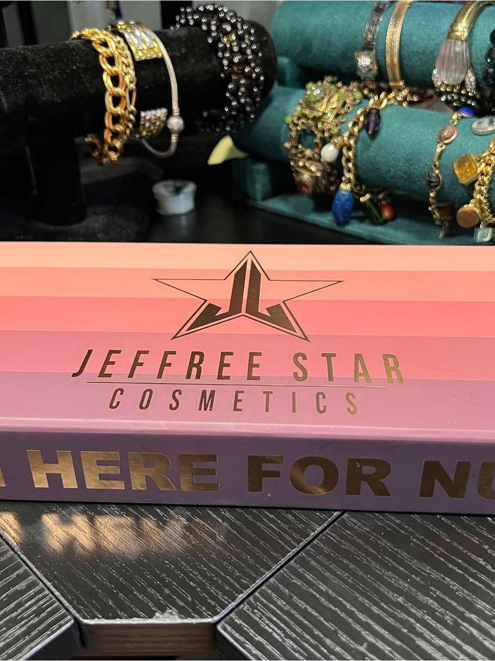 Empty authentic Jeffree Star Cosmetics mini lippie box! Super sturdy!
